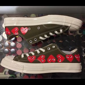 Common des garçons olive sneaker!